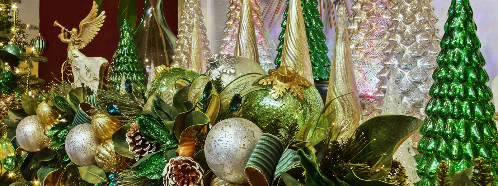 Christmas Home Tours